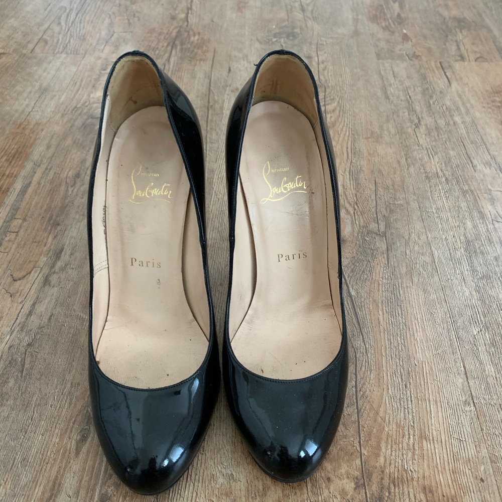 Christian Louboutin 7